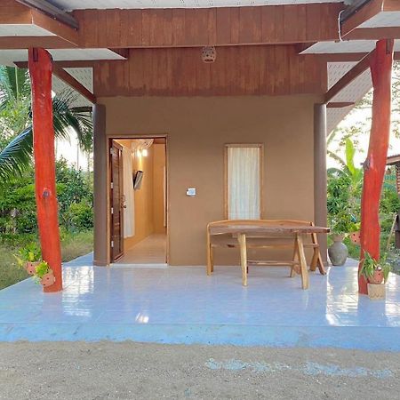 ลีลา โฮมสเตย์ Leela Homestay Chang Klang District エクステリア 写真