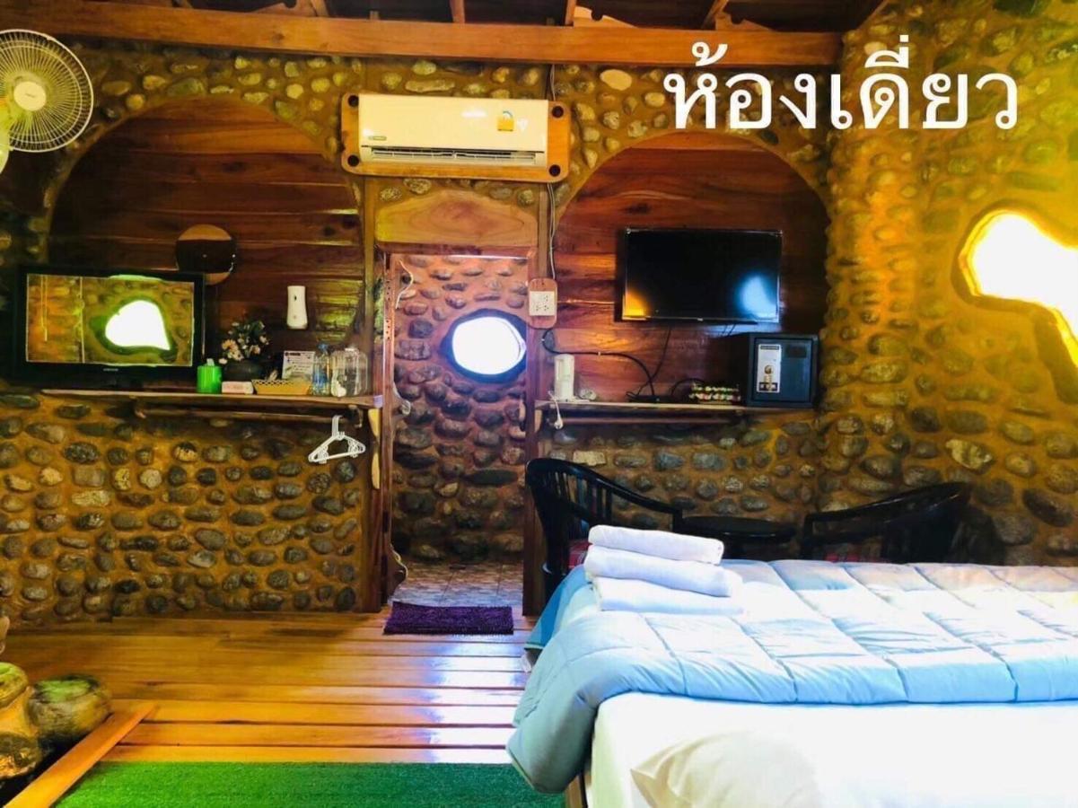 ลีลา โฮมสเตย์ Leela Homestay Chang Klang District エクステリア 写真
