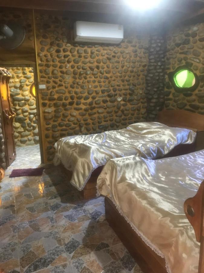 ลีลา โฮมสเตย์ Leela Homestay Chang Klang District エクステリア 写真